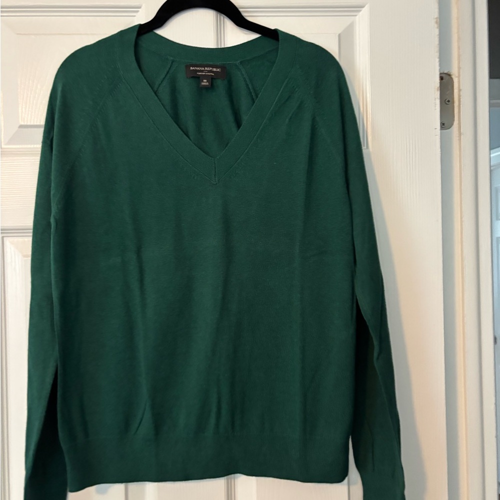 Banana Republic Forest Green Sweater